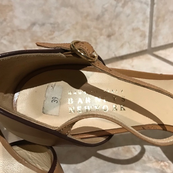 Barney’s New York Heels - Picture 7 of 8